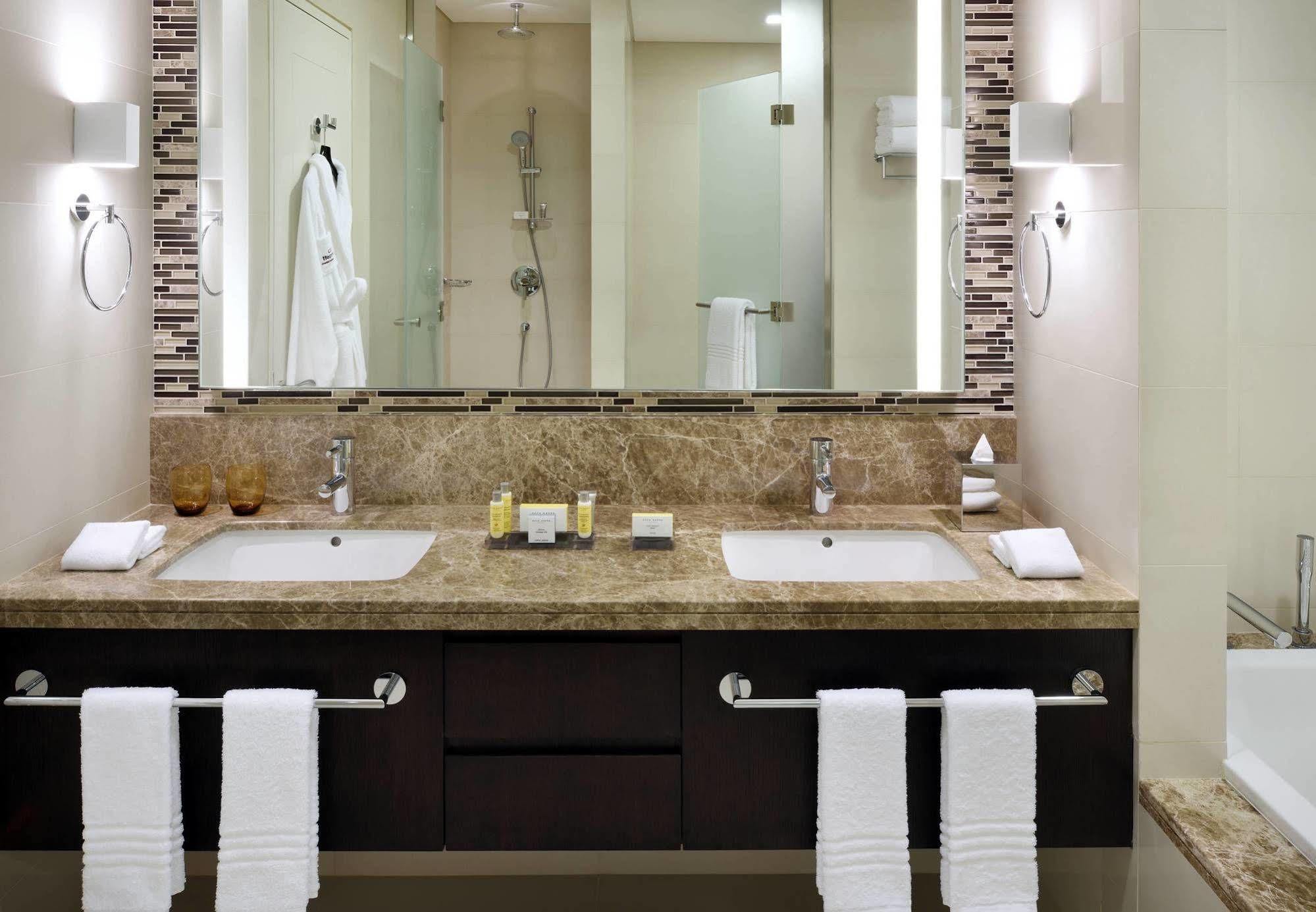Marriott Executive Apartments Downtown, Abu Zabi Zewnętrze zdjęcie